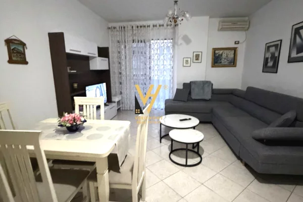 Shtepi me qera 2+1 ne Tirane - 50,000 Leke