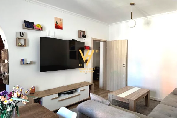 Shtepi ne shitje 1+1 ne Tirane - 155,000 Euro