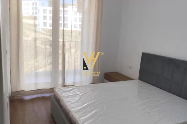 Shtepi me qera 1+1 ne Tirane - 430 Euro