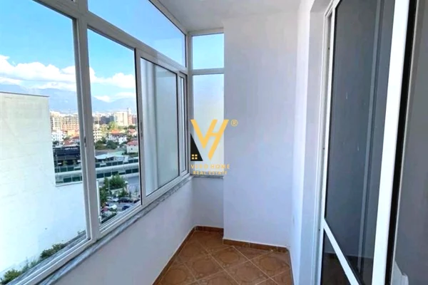 Shtepi me qera Apartament ne Tirane, 1+1, Mobilimi E mobiluar, Pagesa 50,000  Leke.