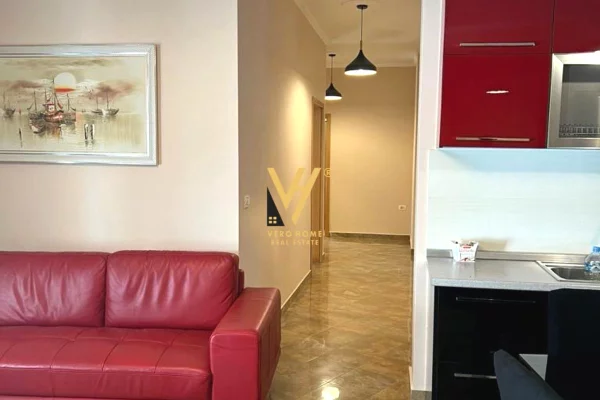 Shtepi me qera 2+1 ne Tirane - 650 Euro