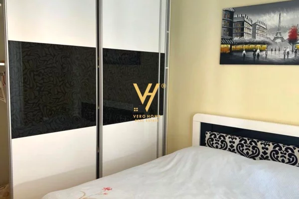 Shtepi me qera 2+1 ne Tirane - 650 Euro