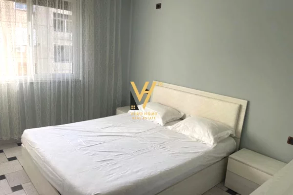 Shtepi me qera 2+1 ne Tirane - 700 Euro