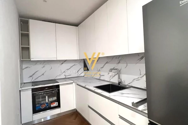 Shtepi me qera Apartament ne Tirane, 2+1, Mobilimi E mobiluar, Pagesa 1,200  Euro.