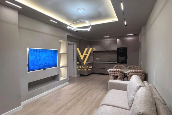 Shtepi ne shitje 2+1 ne Tirane - 275,000 Euro