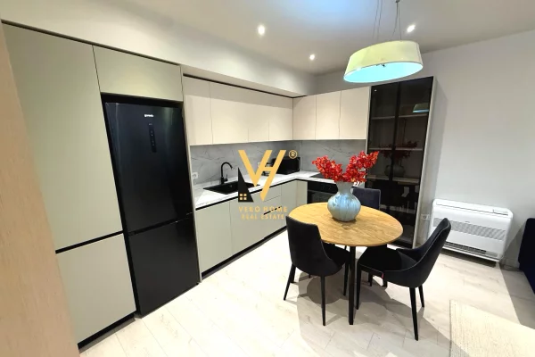 Shtepi me qera 1+1 ne Tirane - 900 Euro