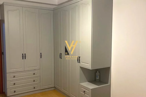 Shtepi me qera 2+1 ne Tirane - 600 Euro