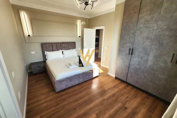 Shtepi me qera 2+1 ne Tirane - 1,500 Euro