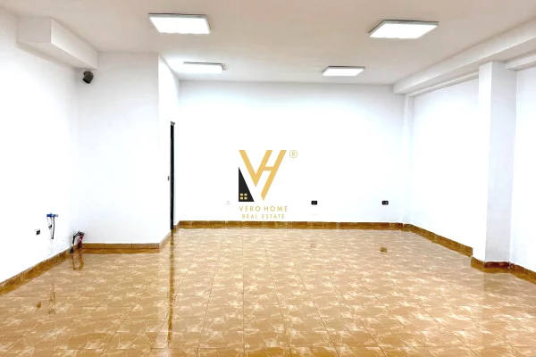 Ambient biznesi me qera 1+1 ne Tirane - 600 Euro