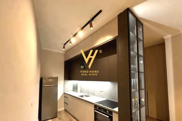 Shtepi me qera 1+1 ne Tirane - 680 Euro