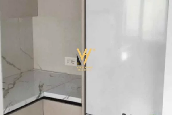 Shtepi me qera 2+1 ne Tirane - 530 Euro