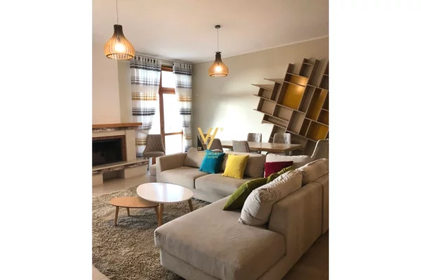 Shtepi ne shitje 4+1 ne Tirane - 550,000 Euro