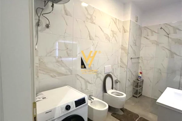 Shtepi me qera Apartament ne Tirane, 1+1, Mobilimi E mobiluar, Pagesa 65,000  Leke.