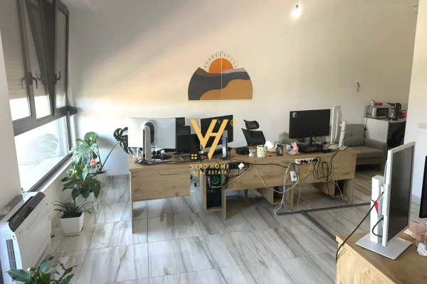 JEPET ZYRE 134 M2 ME QIRA TE ALI DEMI 650 EURO