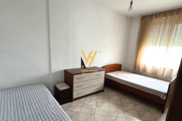 Shtepi me qera 2+1 ne Tirane - 50,000 Leke