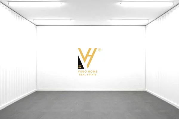 Ambiente Commerciale in Affitto 1+1 a Tirana - 650 Euro