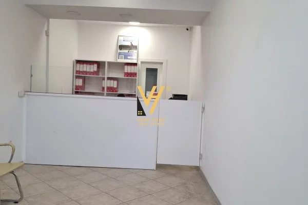 Ambient biznesi me qera 1+1 ne Tirane - 1,500 Euro