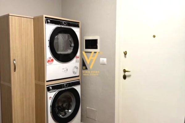 Shtepi me qera 2+1 ne Tirane - 750 Euro