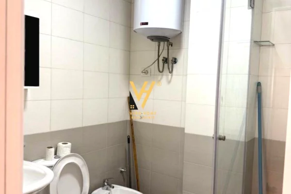 Shtepi me qera Apartament ne Tirane, 2+1, Mobilimi E mobiluar, Pagesa 750  Euro.