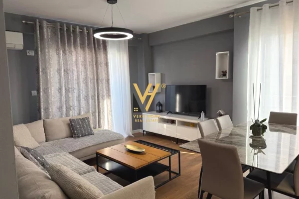 Shtepi me qera 2+1 ne Tirane - 750 Euro