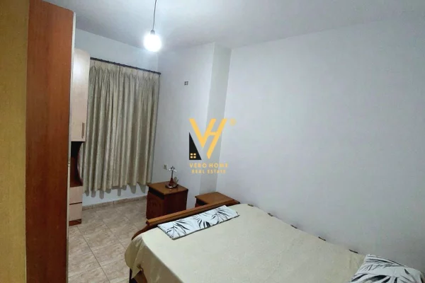 Shtepi me qera 2+1 ne Tirane - 60,000 Leke