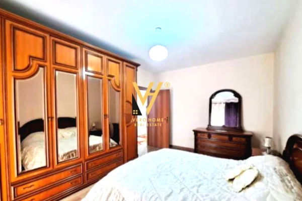 Shtepi me qera Apartament ne Tirane, 2+1, Mobilimi E mobiluar, Pagesa 700  Euro.