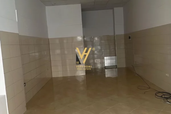 Ambient biznesi me qera 1+1 ne Tirane - 30,000 Leke