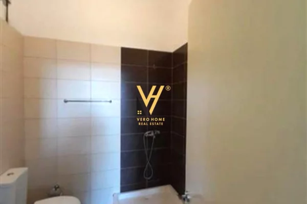 Shtepi me qera 2+1 ne Tirane - 45,000 Leke