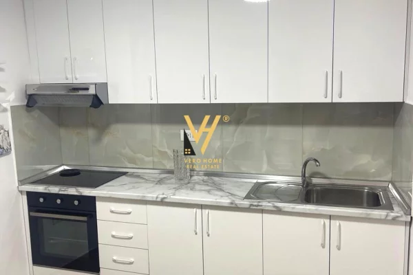 Shtepi me qera Apartament ne Tirane, 1+1, Mobilimi E mobiluar, Pagesa 60,000  Leke.