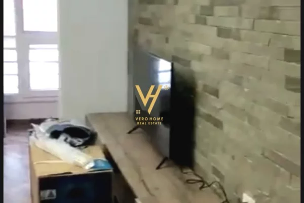 Shtepi me qera 2+1 ne Tirane - 55,000 Leke