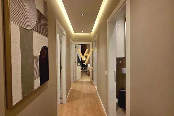 Shtepi me qera 3+1 ne Tirane - 1,800 Euro