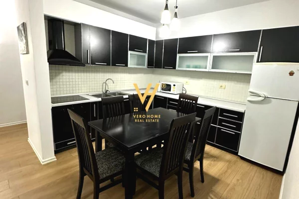 Shtepi me qera 2+1 ne Tirane - 850 Euro