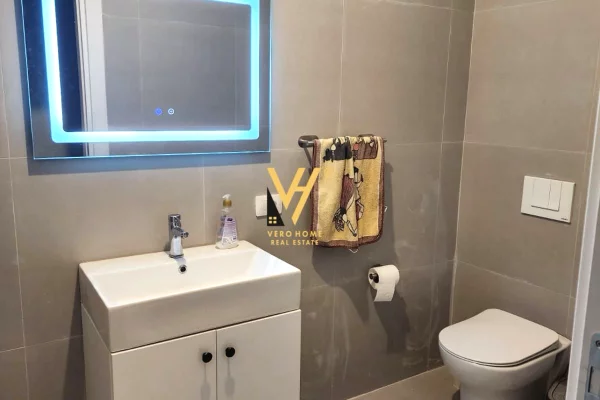 Shtepi me qera Apartament ne Tirane, 2+1, Mobilimi E mobiluar, Pagesa 550  Euro.