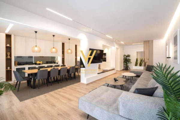 Shtepi ne shitje 2+1 ne Tirane - 525,000 Euro