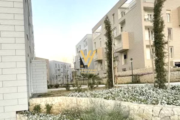 Shtepi ne shitje 3+1 ne Tirane - 47,000,000 Leke