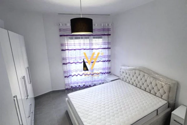 Shtepi me qera 2+1 ne Tirane - 80,000 Leke