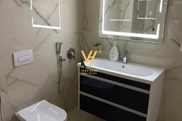 Shtepi me qera Apartament ne Tirane, 2+1, Mobilimi E mobiluar, Pagesa 70,000  Leke.