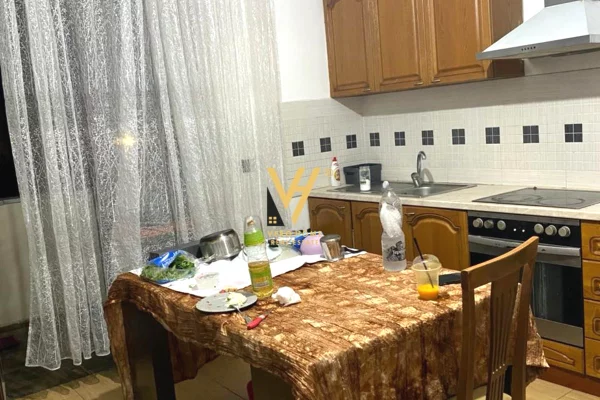 Shtepi me qera Garsoniere ne Tirane - 350 Euro