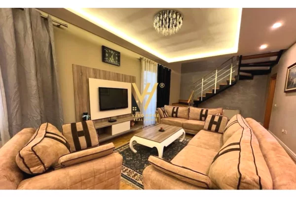 Shtepi me qera 3+1 ne Tirane - 900 Euro