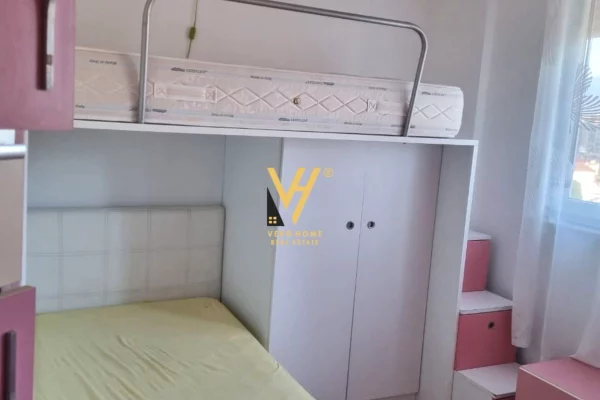 Shtepi me qera 2+1 ne Tirane - 60,000 Leke