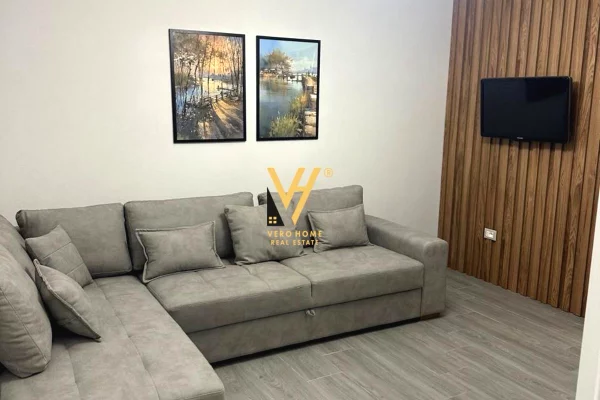 Shtepi me qera Apartament ne Tirane, 1+1, Mobilimi Bosh, pa mobiluar, Pagesa 600  Euro.