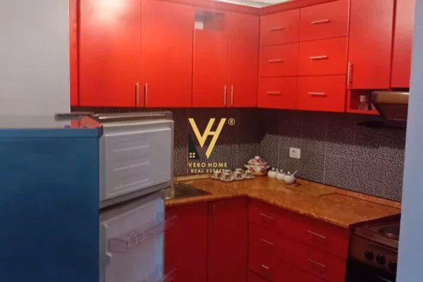 Shtepi me qera 1+1 ne Tirane - 72,000 Leke