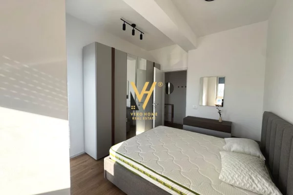 Shtepi me qera 1+1 ne Tirane - 45,000 Leke