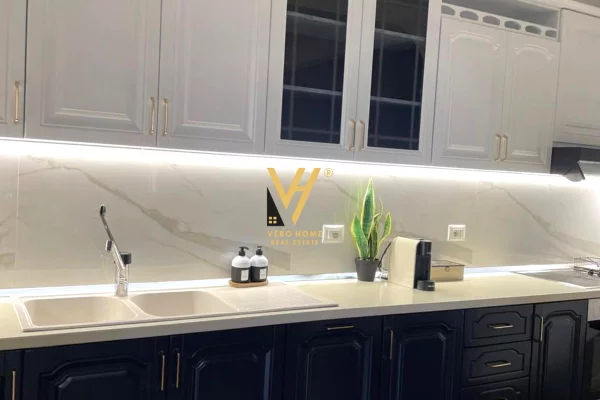 Shtepi me qera 1+1 ne Tirane - 50,000 Leke