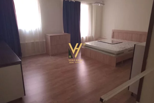 Shtepi me qera 1+1 ne Tirane - 40,000 Leke