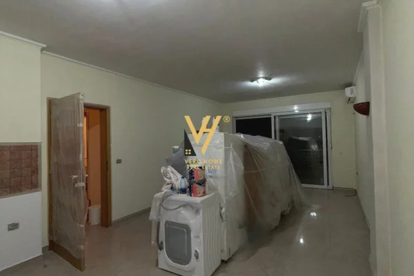 House for Rent 1+1 in Tirana - 65,000 Leke