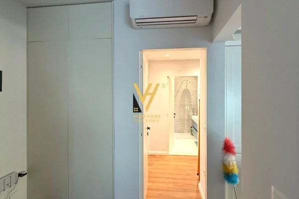 Shtepi me qera Apartament ne Tirane, 2+1, Mobilimi E mobiluar, Pagesa 1,300  Euro.