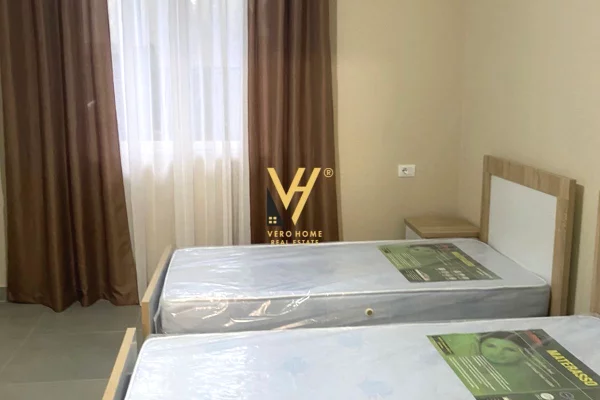 Shtepi me qera 1+1 ne Tirane - 40,000 Leke