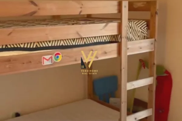 Shtepi ne shitje 2+1 ne Tirane - 300,000 Euro