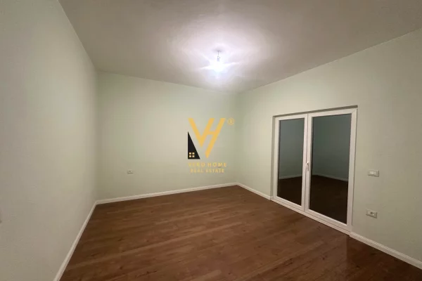 Shtepi me qera Vila Luksoze ne Tirane, 5+1, Mobilimi Bosh, pa mobiluar, Pagesa 110,000  Leke.